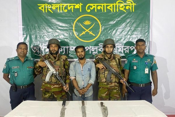 পল্লবীতে গুলিবর্ষণে নারী হত্যায় ২ জনকে গ্রেপ্তার