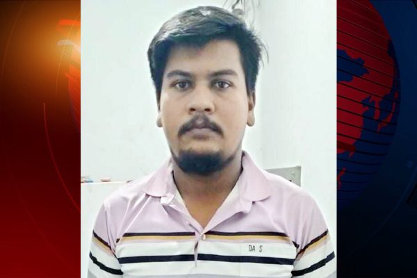 মানিকগঞ্জে ছাত্র-জনতার ওপর হামলা, ছাত্রলীগ নেতা গ্রেফতার