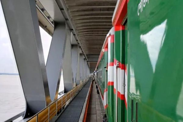 পদ্মা সেতু হয়ে ঢাকা-বেনাপোল ট্রেন চলাচল শুরু ২ ডিসেম্বর