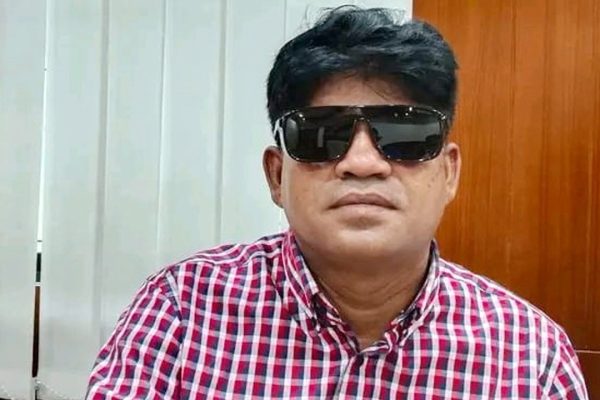রাতারাতি ‘কোটিপতি’ হওয়া সাবেক কাউন্সিলর আটক
